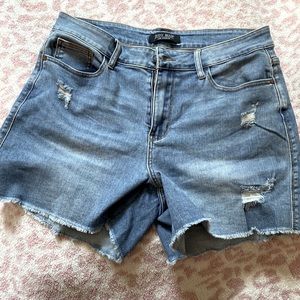 Judy blue shorts